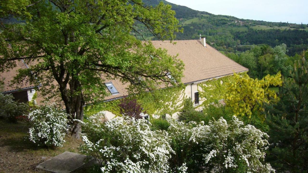 Auberge Du Goutarou Saint-Michel-les-Portes Экстерьер фото