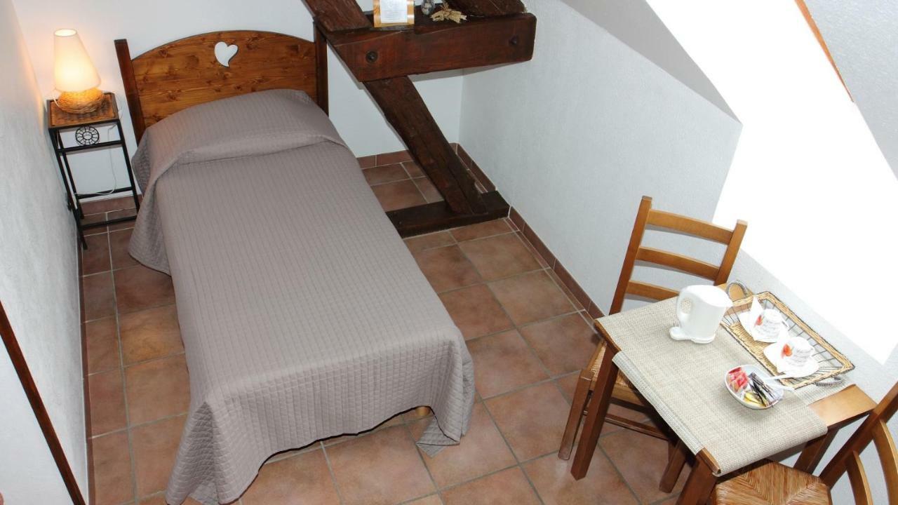 Auberge Du Goutarou Saint-Michel-les-Portes Экстерьер фото